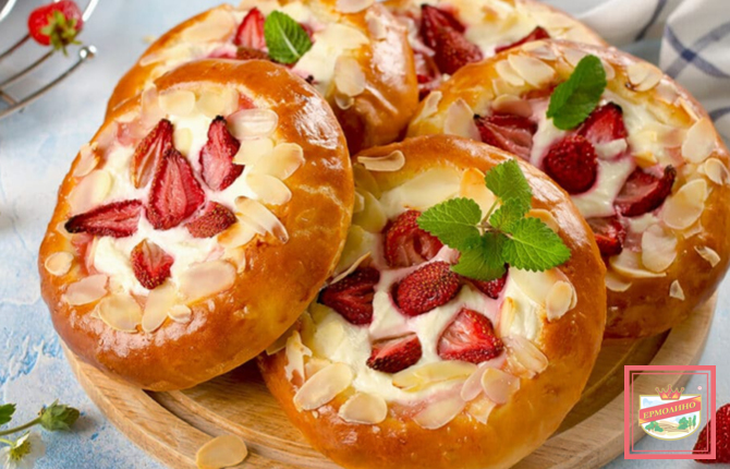 Классическая ватрушка с творогом фото